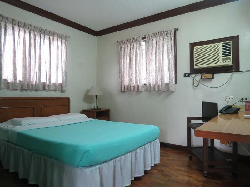 Reddoorz At Broadway Court Apartelle Quezon City Exterior photo